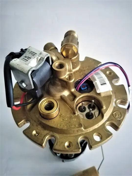 Lpi VIALLE gaspump + ventilgrupp - begagnad + olja + delar 101 image 4