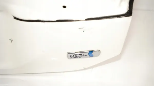 Portón Trasero OEM 371116841 Toyota Prius III 09-11 image 5