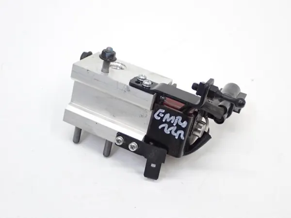 OEM 97725-K4100 ilmastointilaajennusventtiili Kia Niro EV:lle image 3