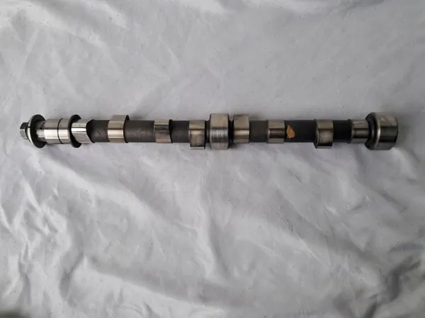 Nokkenas Mercedes W124 2.4D OEM 6160511001 image 2