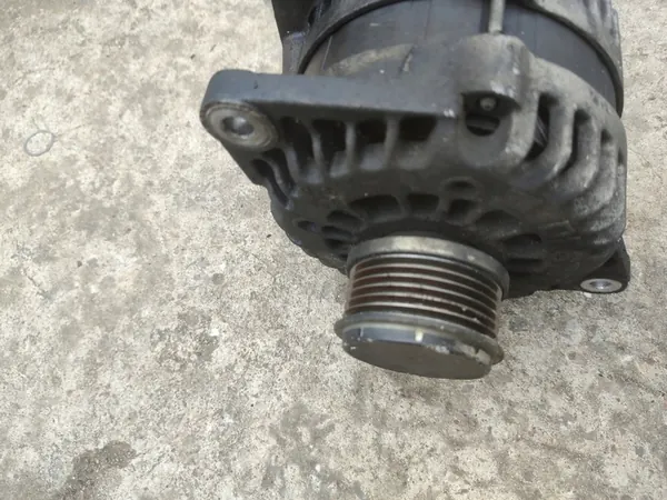 Vaihtovirtageneraattori Opel Meriva B Zafira B Astra H Corsa D 1.7CDTi image 4