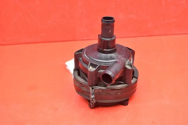 Vattenpump 13597899 Opel Ampera-E 204 HK 17-20 image 4