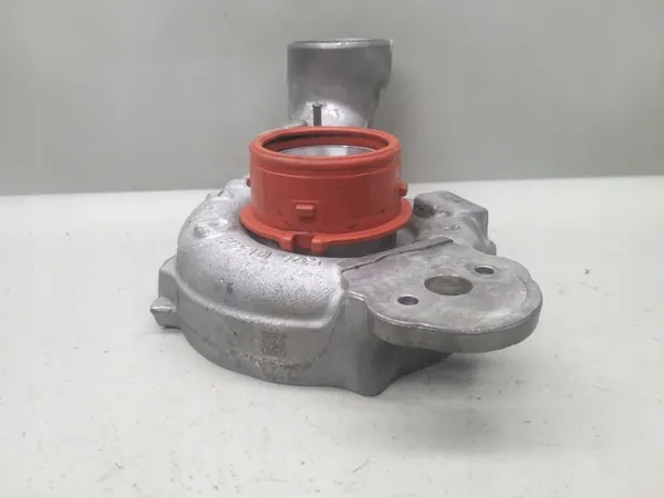 Carcaça do Turbocompressor Biturbo W205 C220 2.2 CDI OEM image 5