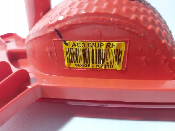 Feu de Recul Droit Arrière Hyundai i10 III OEM 92406K7010 image 5