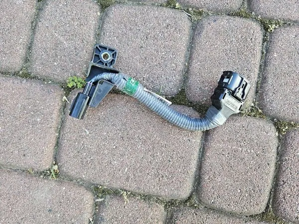 Fiação do motor 2.5 Híbrido XA Toyota Camry VIII XV70 82125-33270 image 1