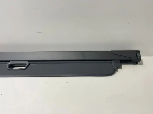 BMW X7 G07 2023 Rollo de maletero trasero OEM 7490440 image 3