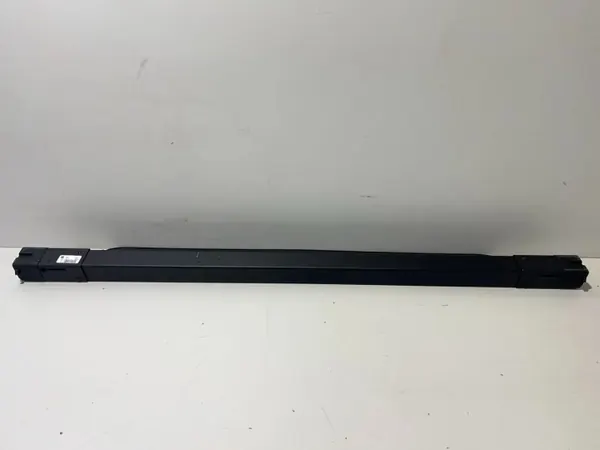 BMW X7 G07 2023 Rollo de maletero trasero OEM 7490440 image 4