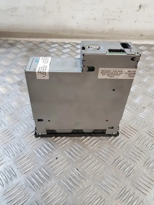 Audi A6 C6 CD-wisselaar OEM 4E0035110A 4E0910110C image 7