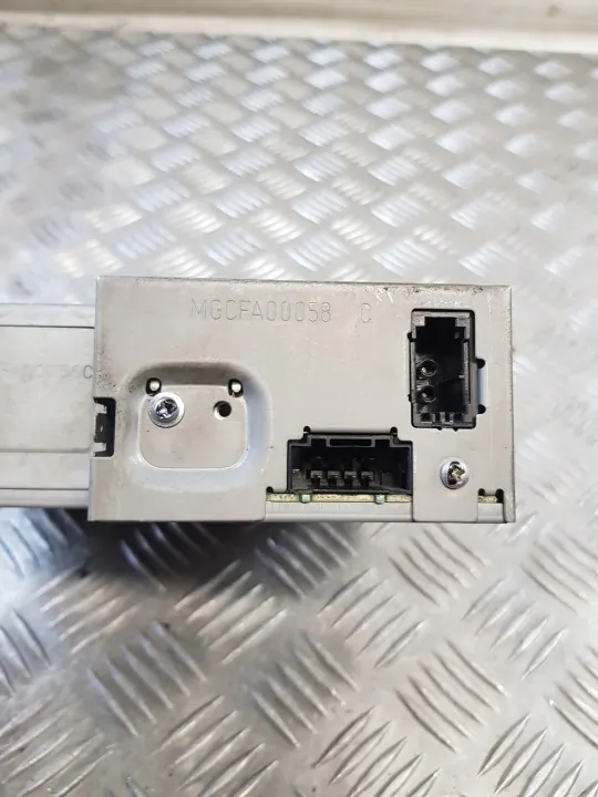 Audi A6 C6 CD-wisselaar OEM 4E0035110A 4E0910110C image 8