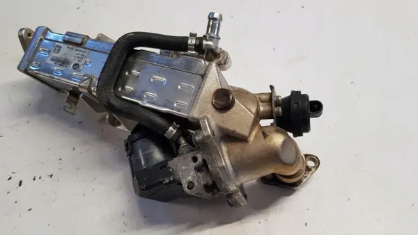 Gebruikte BMW X4 F26 3.0d EGR-koeler OEM 851772405 image 8
