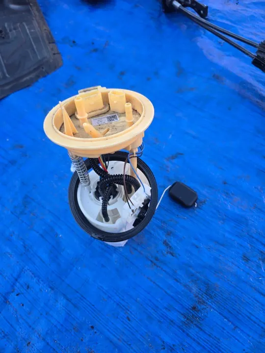 Polttoainepumppu OEM 2Q0919050D VW Polo T-Crossille image 4