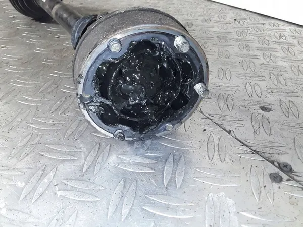 2006 Volkswagen Touran I Främre halvmuff 1K0407271DR image 6