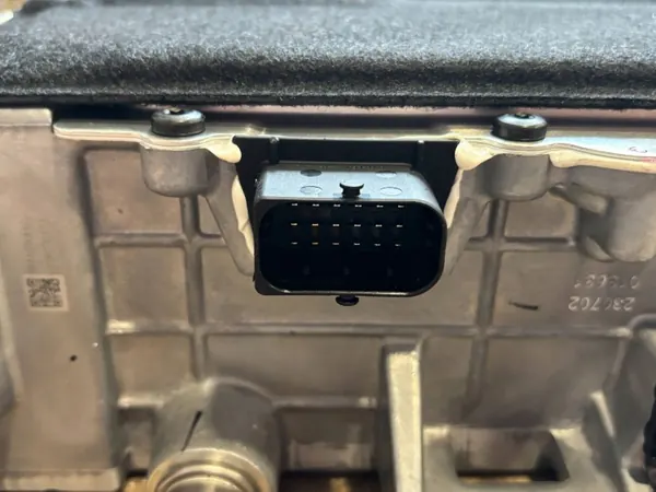 Inversor Kia EV6 OEM 364001XFB0 - Peça usada image 5