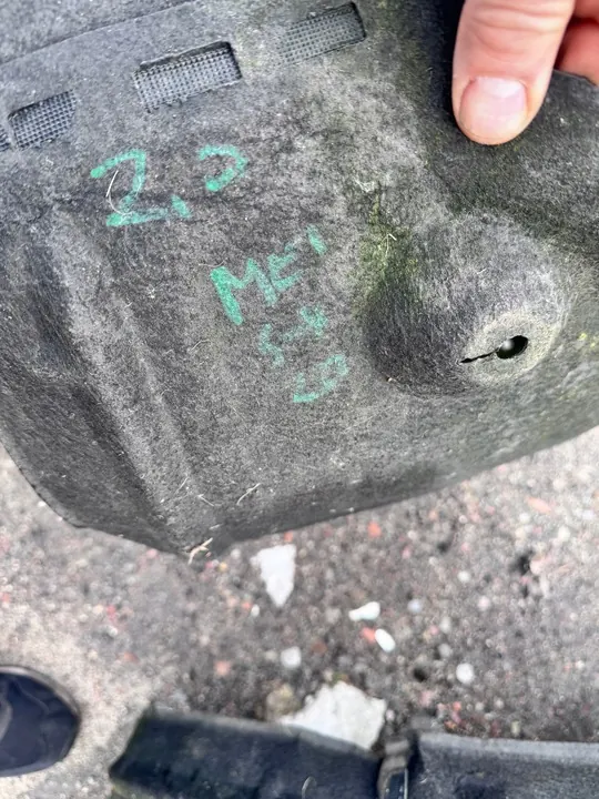 Rear Wheel Arch Splash Guard L/R AUDI Q7 4M 15- image 3