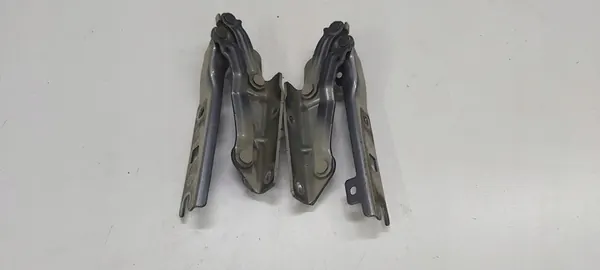 Juego de bisagras de capó VW Golf VI 5K0823301B 5K0823302B image 2