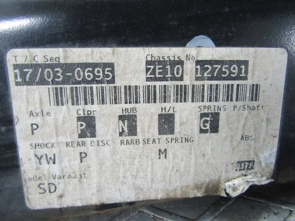 Sospensione posteriore Nissan Leaf II ZE1 OEM image 5
