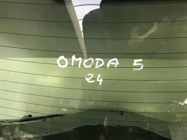 Achterklepglas OEM 555000565AA voor Omoda 5 2024-2025 image 3
