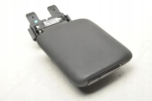 Accoudoir console centrale Volvo V50 OEM 39867437 image 2