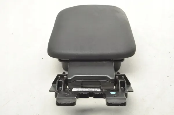 Accoudoir console centrale Volvo V50 OEM 39867437 image 3