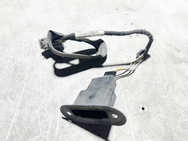 VW deurcontactschakelaar OEM 701971122R - Gebruikt image 2
