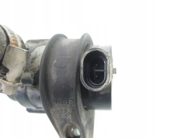 Webasto brandstofpomp Volvo V50 (MW) A1119729 image 4