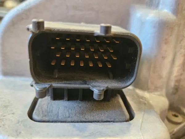 Inversor Volkswagen OE 5C0907070C - Usado image 10