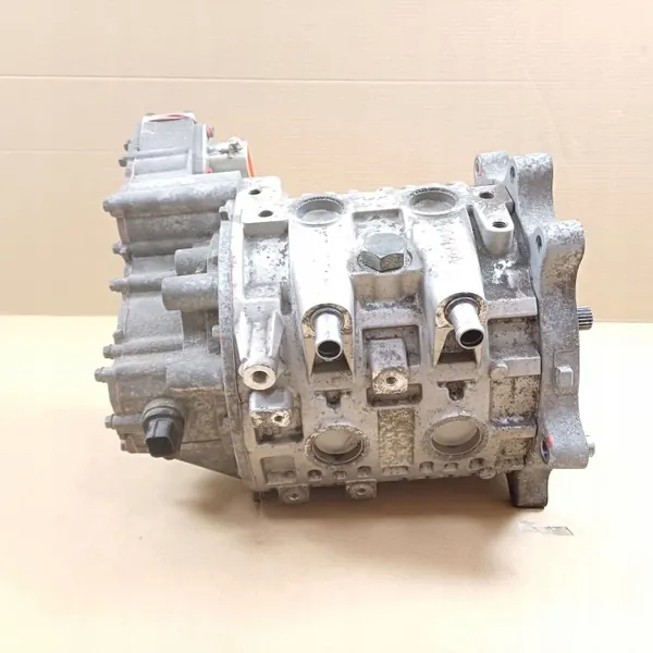 Kia Soul Elektromotor OEM 365000E200 - Gebraucht image 2