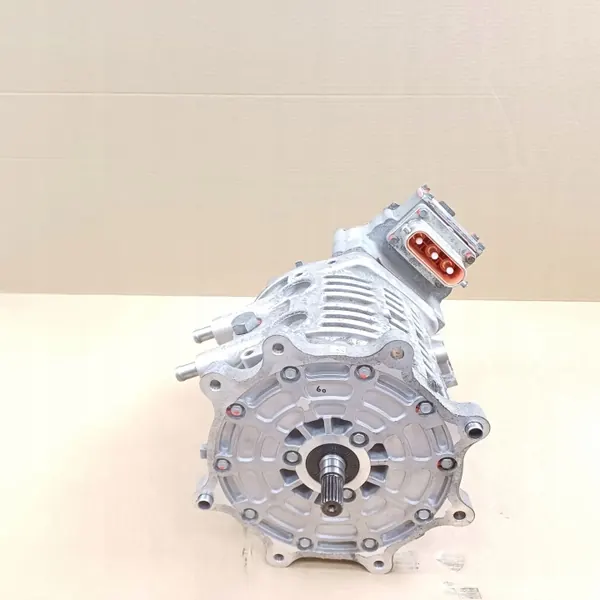 Kia Soul Elektromotor OEM 365000E200 - Gebraucht image 5