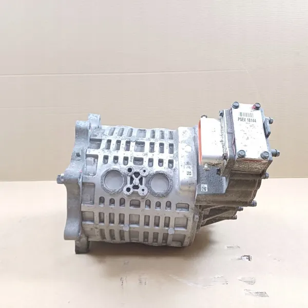 Kia Soul Elektromotor OEM 365000E200 - Gebraucht image 7