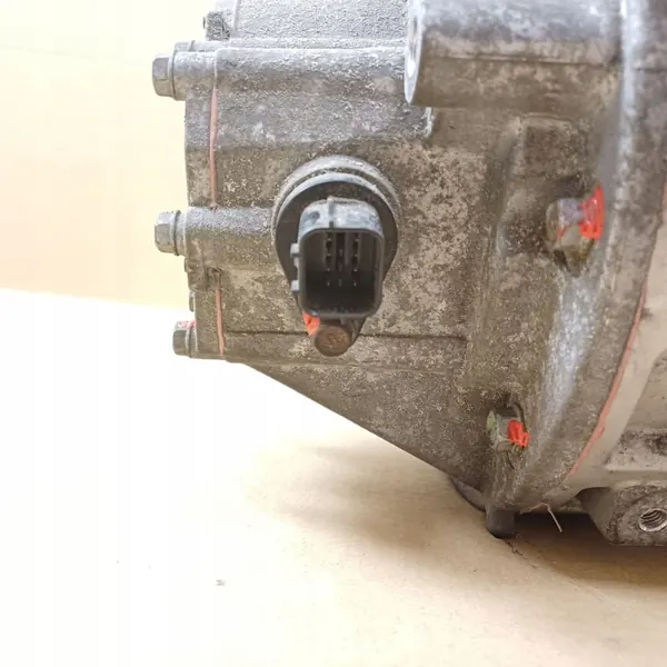 Kia Soul Elektromotor OEM 365000E200 - Gebraucht image 8