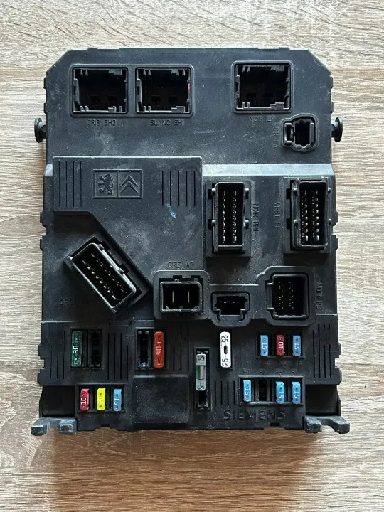 Módulo BSI OEM S118085200L para Citroen C2/C3, Peugeot 206 image 2
