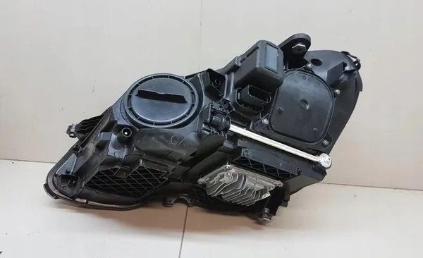 MERCEDES E KLASA W212 RECHTS FULL LED KOPLAMP A2128201839KZ image 3