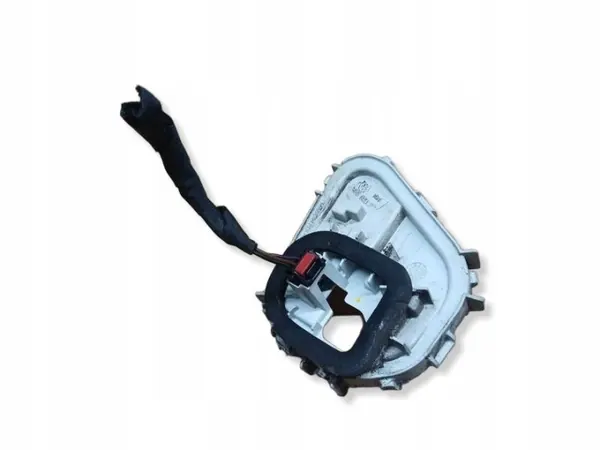 Cadre Phare Arrière Droit OEM 5G9945258 VW Golf VII image 3