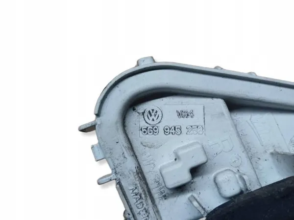 Cadre Phare Arrière Droit OEM 5G9945258 VW Golf VII image 5