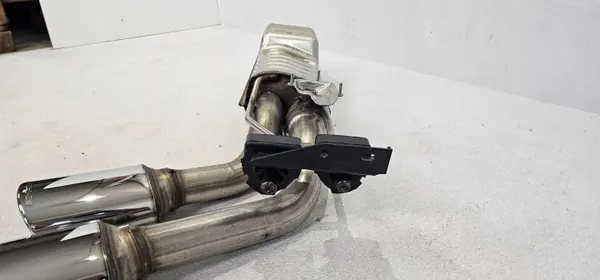 Linker Endschalldämpfer OEM A4634901504 Mercedes G W463 AMG image 6