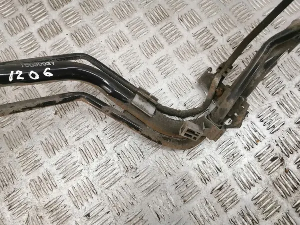 Lexus Tankfyllningsrör OEM AMD173694 - Begagnad image 5