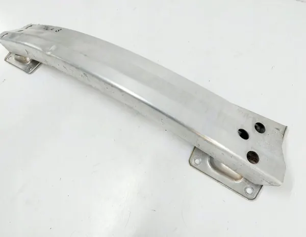 Takapuskuri Vahvistus Tesla Model 3 2017- image 4