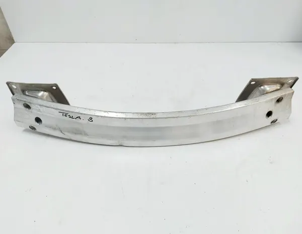 Takapuskuri Vahvistus Tesla Model 3 2017- image 5