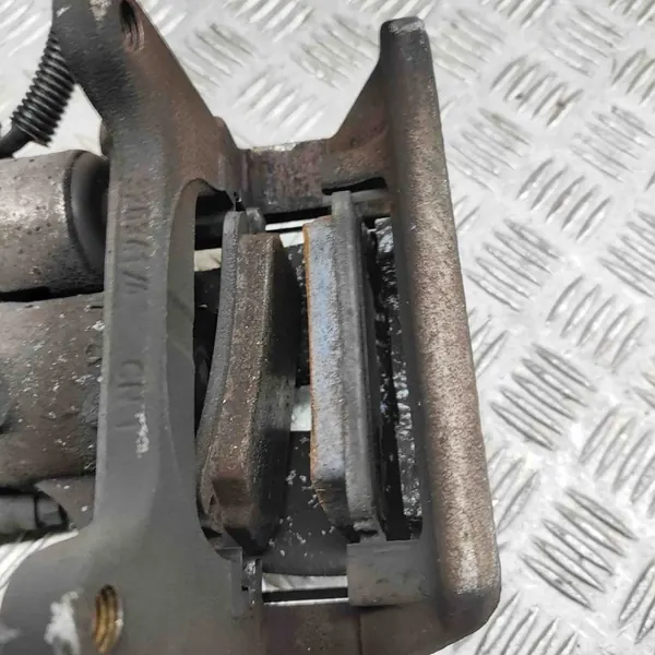 Linker Hinterer Bremssattel Audi A8 S8 D3 4E image 7