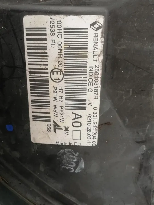 Oikea Etuvalaisin Renault Megane III 11-13 image 5