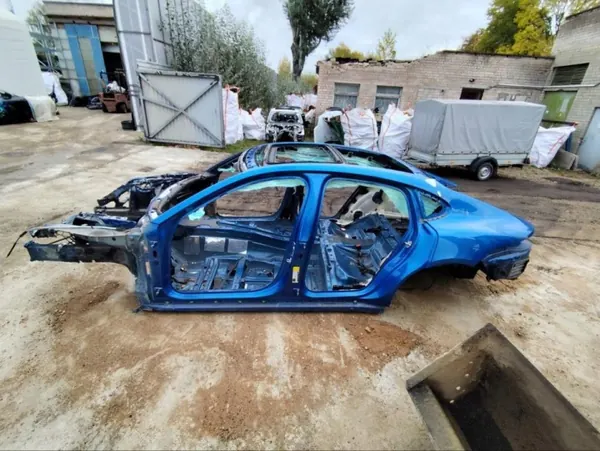 OEM 276761 Porsche Panamera 2017 Taka Vasen Lokasuoja image 4