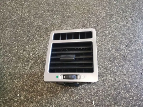 Instrumentbrädets ventilationsöppningar OEM JVE000041 för Land Rover image 2