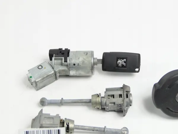 Interruptor de Ignição Chave Inserto Tampa Peugeot 3008 I 13-16 image 2