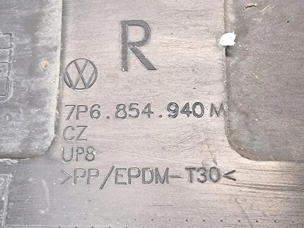 VW Touareg II Right Front Door Trim 7P6854940M image 7