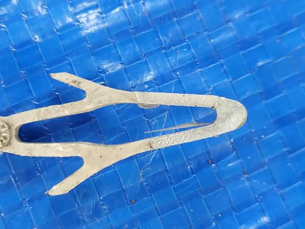 OPEL Astra J Tappo Paraurti Posteriore Kombi Z176 13266650 image 3