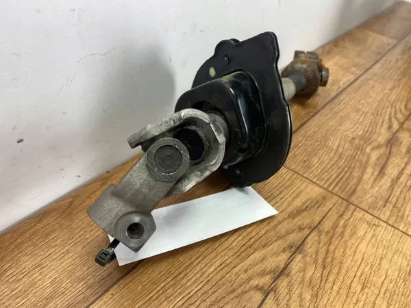 Rattstolpsaxel OEM PR3C3E751ABPINYA Ford Mustang image 3
