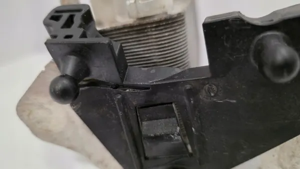 OEM 9471521 AC Kondensor för BMW F20 F30 F32 image 4