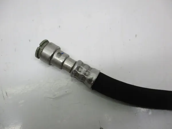 Durite de refroidissement d'huile BMW 2283583 M3 E92/E93 image 3