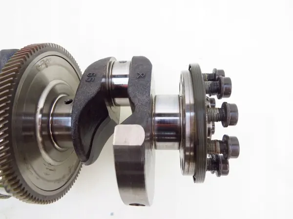 OEM 31375358 Kampiakseli Volvolle 2.0 T5 T6 image 6