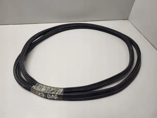 Junta de maletero BMW X3 F25 OEM 7211292 - Usado image 2